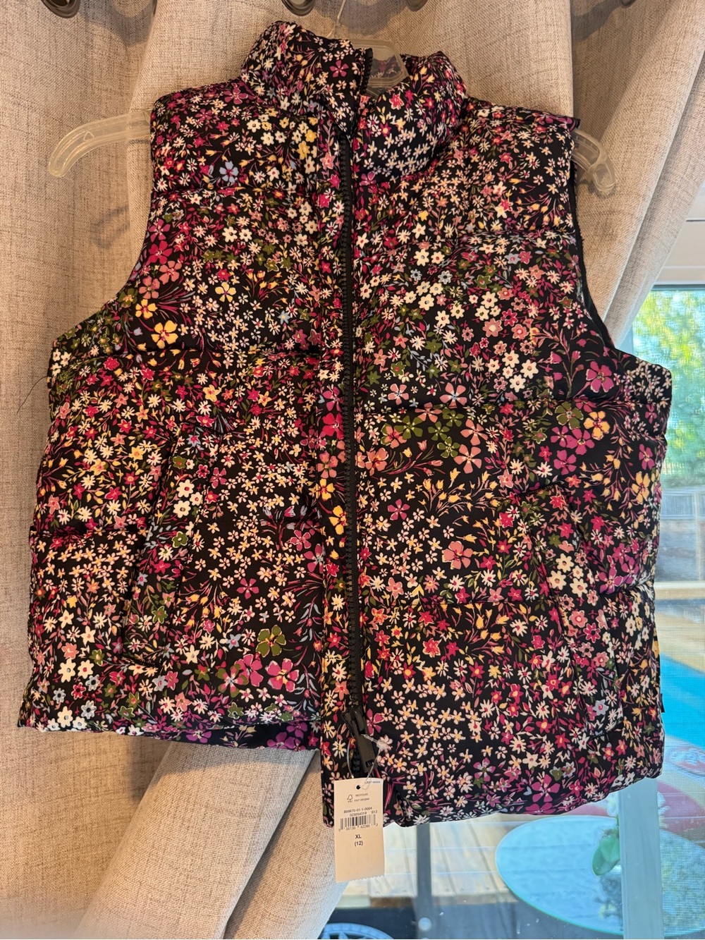 GAP Girls Black Floral Puffer Vest